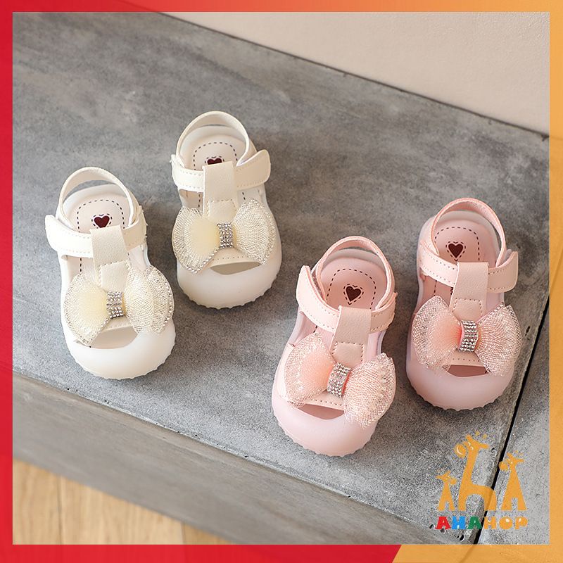 Giày sandal chống vấp gắn Nơ lưới đáng yêu cho bé gáo từ 0-2 tuổi chống trơn trượt tốt mẫu mới nhất M882