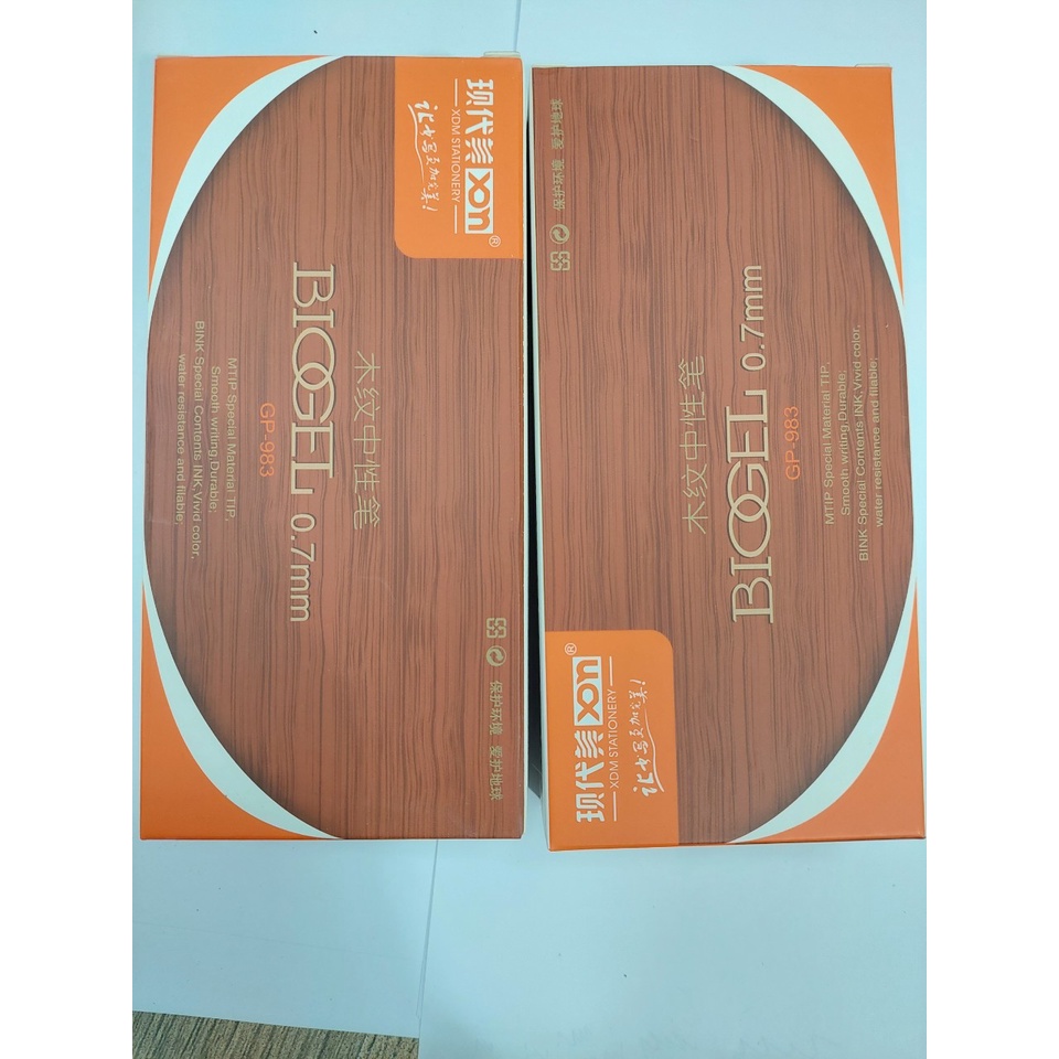 1 hộp bút bi ngòi 0,7mm BIOGEL