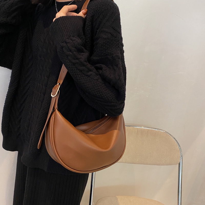 Túi nữ da trơn mịn trẻ trung- MA323