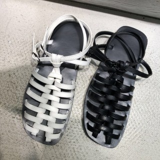 sandal độc lạ 2018