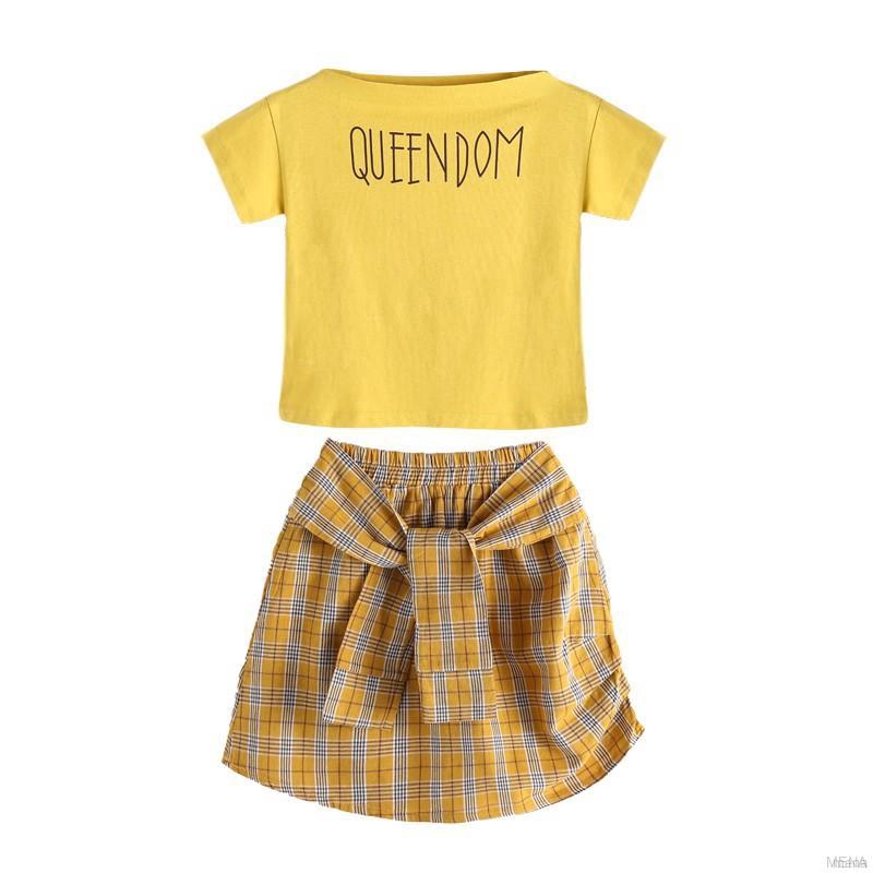 Bộ áo thun ngắn tay in chữ + Chân váy caro cho bé gái