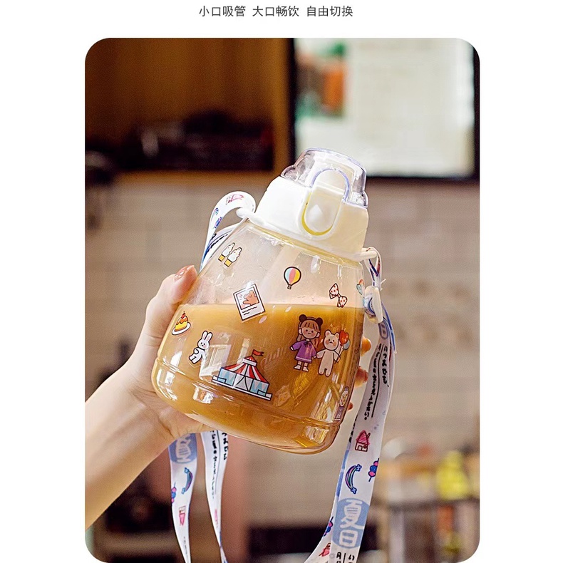 Bình nước 1.1 L kute ống mút đàn hồi có dây đeo kèm stick dễ thương