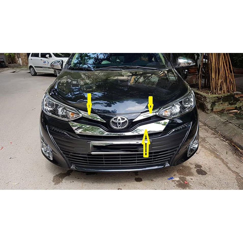 Ốp viền ca lăng trên Toyota Vios 2019