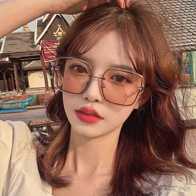 Kính Mát Đi Biển Thời Trang Mới 2022 Cho Nữ