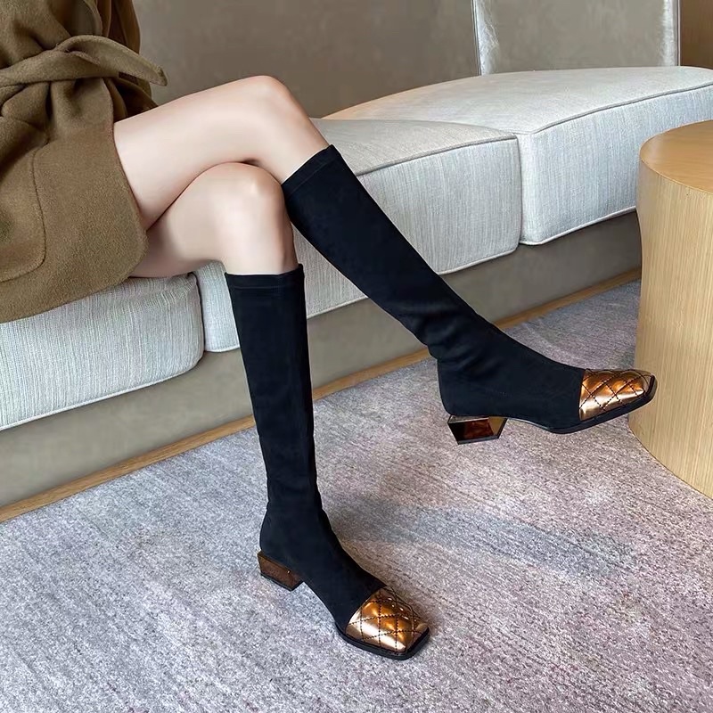 Boots nữ nhung da lộn mũi bạc cổ cao dưới đầu gối đế cao 4cm không khoá