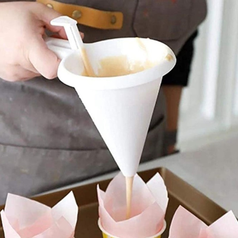Phễu Hỗ Trợ Làm Bánh Tiện Lợi