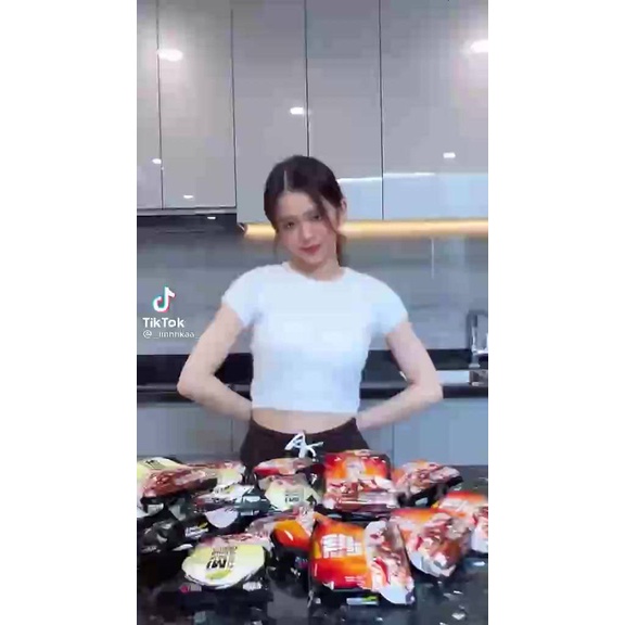 Mì Trộn Tương Đen Koreno Thơm Ngon Khó Cưỡng Thùng 20 Gói x 78g M7639