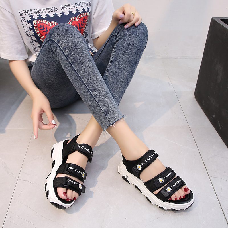 (3 Màu) Sandal Nữ 3 quai Hoa cúc kiểu dáng học sinh hottrend