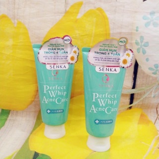 Sữa Rửa Mặt Senka Perfect Whip Acne Care