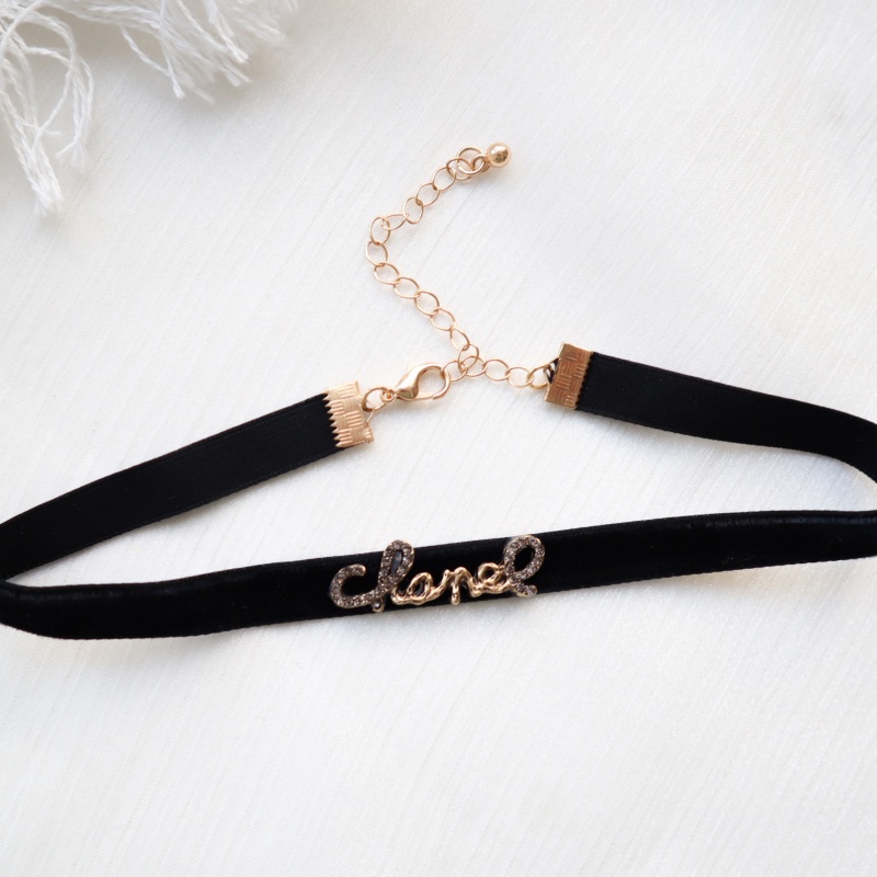 Vòng Cổ Choker Dây Nhung Đen Đính Hạt Ngọc Trai 2022
