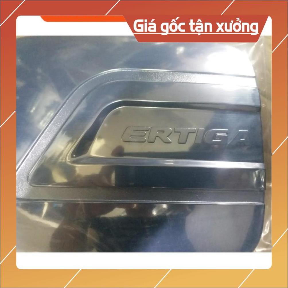 Shop bán sp  Ốp nắp bình xăng xe Suzuki Ertiga 2018-2019 ảnh thật