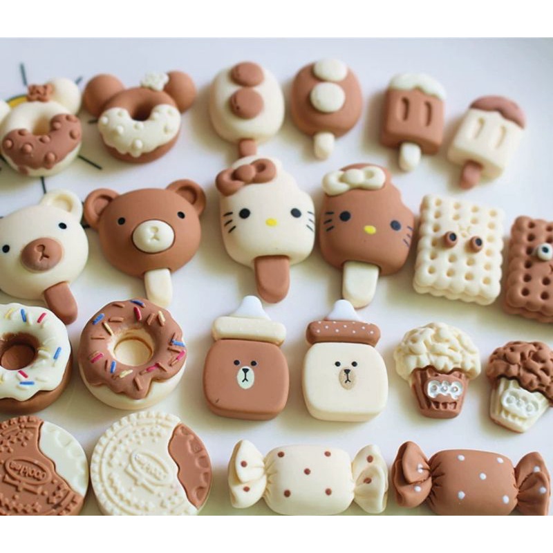 {Brown&amp;Beige - 5 cái} STICKER PHỤ KIỆN DIY 3D DÁN ỐP ĐIỆN THỌAI BÌNH NƯỚC KẸP TÓC