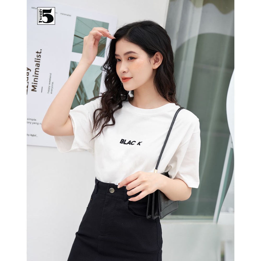 Áo thun nữ cổ tròn dáng rộng tay lỡ thêu hình chất cotton mịn Twentyfive 4013