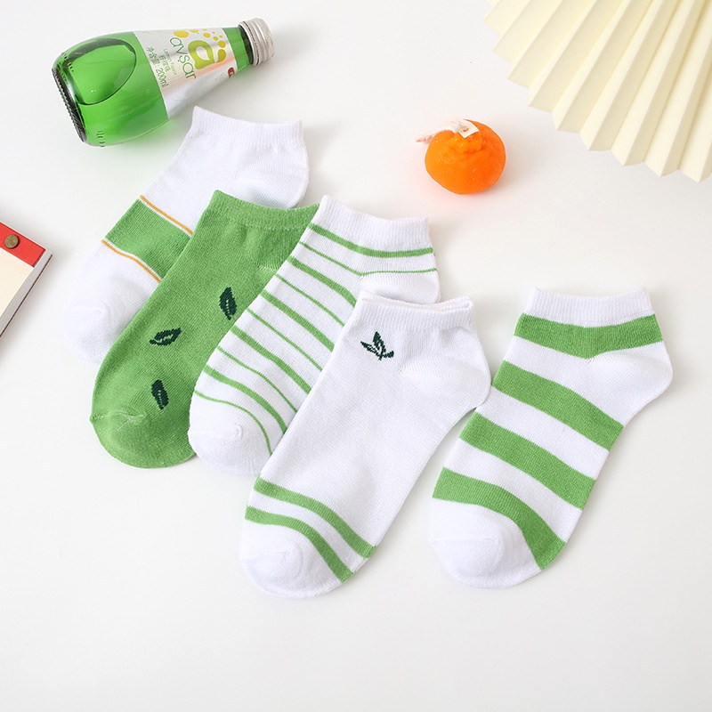 Tất Nữ Cổ Ngắn Phong Cách Hàn Quốc Họa Tiết Dễ Thương, Cute, Đáng Yêu Dễ Phối Đồ
