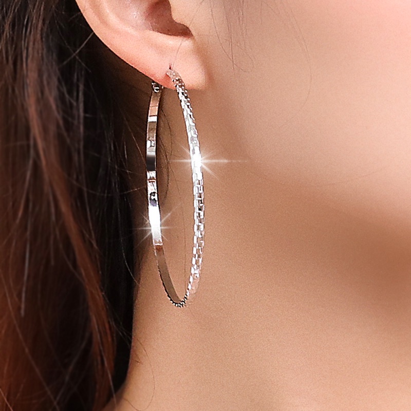 Bông Tai Mạ Bạc 925 Hình Tròn Lớn Đơn Giản Cá Tính Dành Cho Nữ