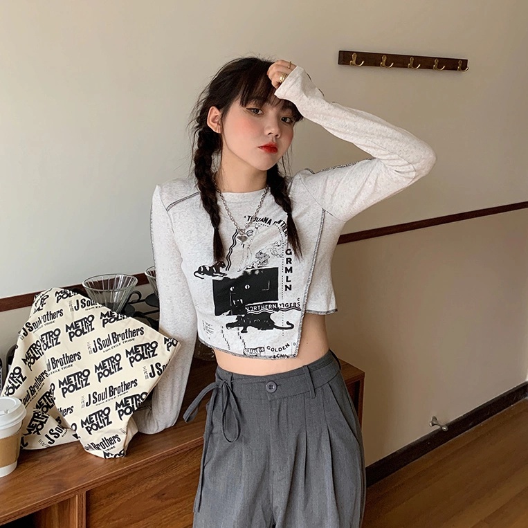 Áo thun lửng tay dài in hình cá tính cho nữ