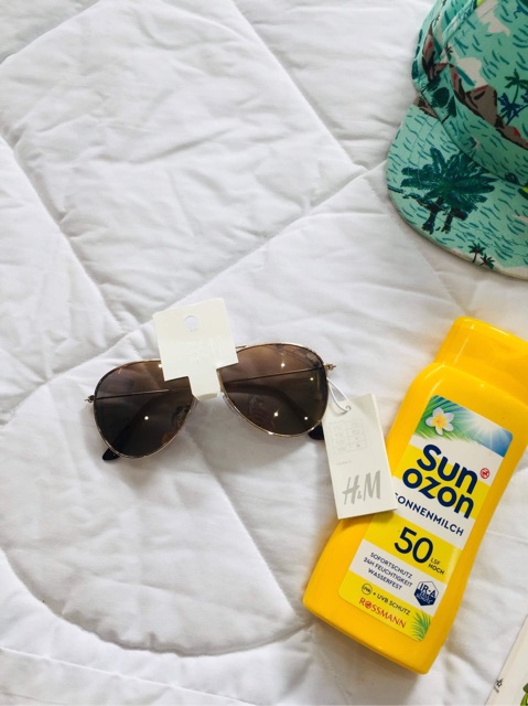 Kính mắt HM Đức