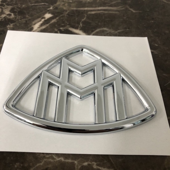 Bộ 2 chiếc logo biểu tượng hông xe Maybach G80710 Kích thước  9.5×7.4 cm (HÀNG LOẠI 1)