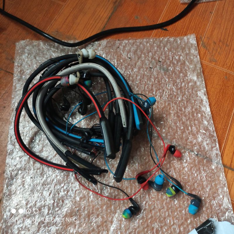 Tai nghe skullcandy cũ