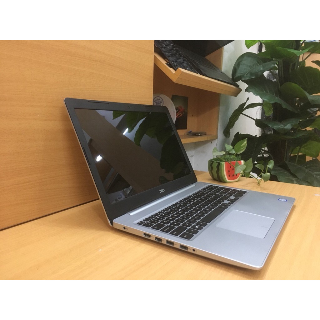 Laptop mới Dell Inspiron N5570 i7-8550U