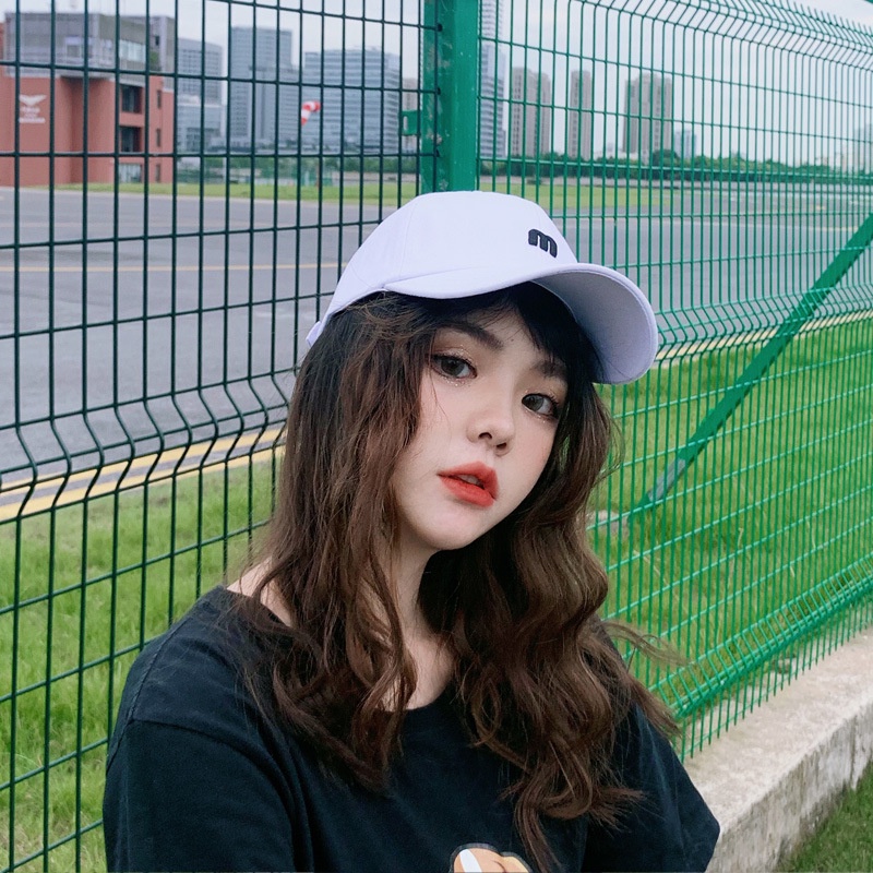 Nón kết thêu chữ M, Mũ lưỡi trai chất kaki form unisex nữ nam nhiều màu - LT10