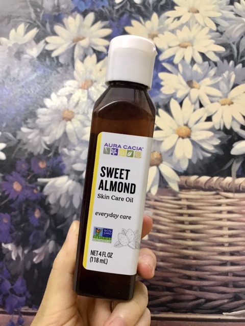 Dầu hạnh nhân Aura Cacia Sweet Almond 100% Pure nguyên chất 118ml