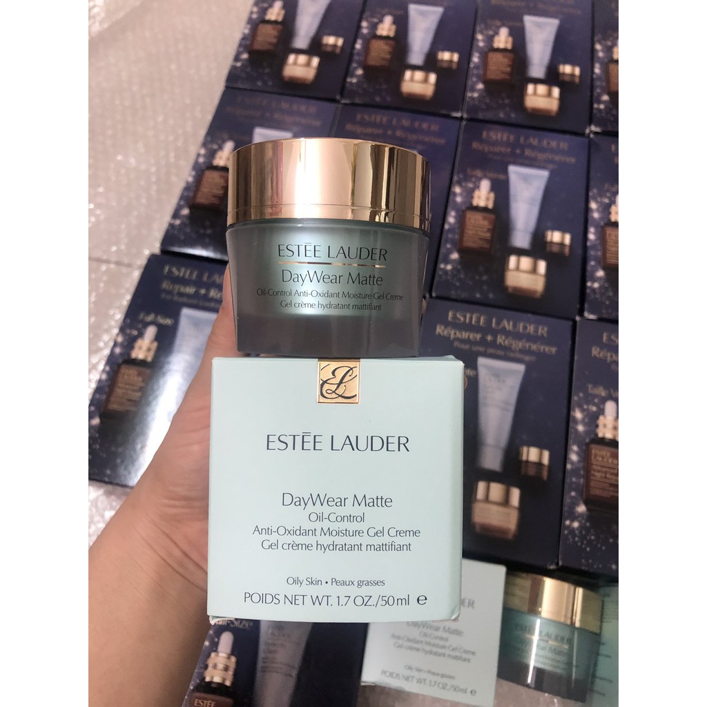 Kem dưỡng Estee lauder kiềm dầu 50ml