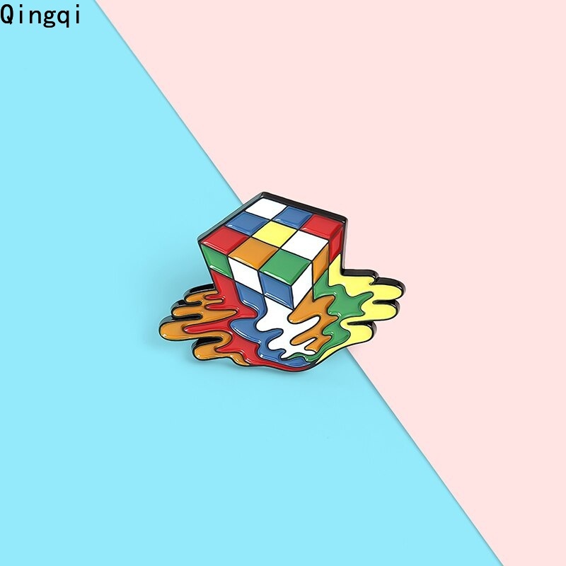 Ghim cài áo Miss Zoe hình khối rubik kiểu hoạt hình nhiều màu đáng yêu bắt mắt