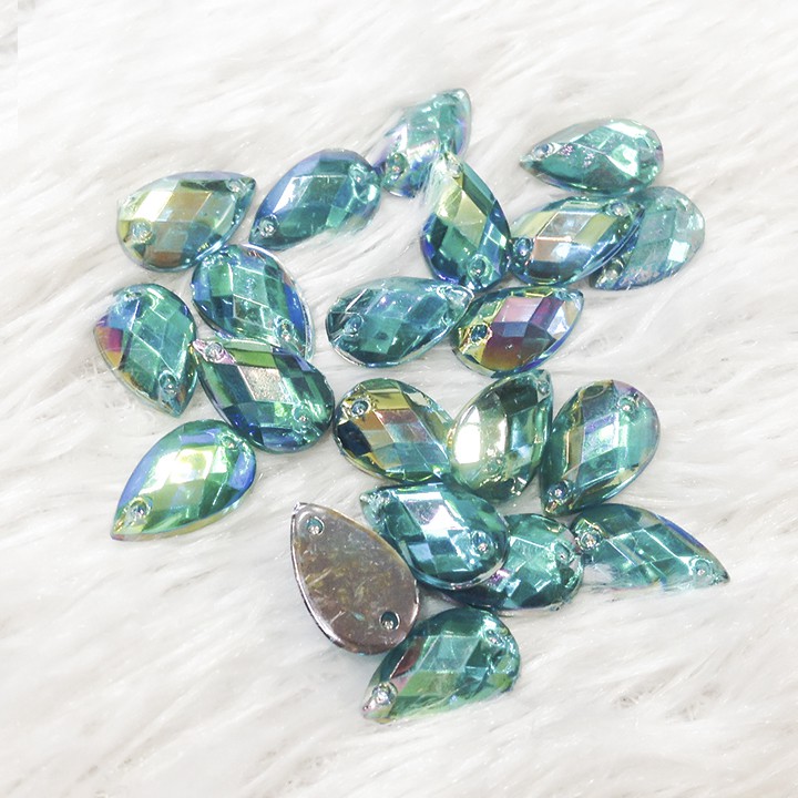 5 Hạt đá acrylic 3d kết áo đính trang phục hình giọt nước đủ màu size 1.3cm