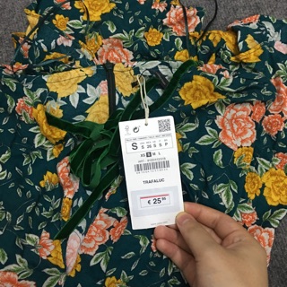 váy zara newtag ạ