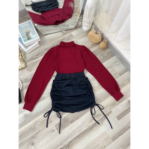 SÉT ÁO CHOKER ĐỎ CVAY RÚT ĐÙI.