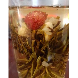 Trà nở hoa (Nhất Kiến Chung Tình) 100g