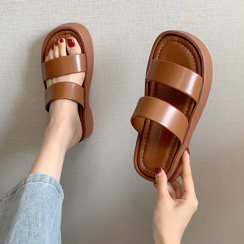 Sandal đế dày, 2 quai da mềm phong cách Hàn Quốc