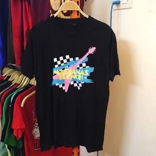 Xả áo thun unisex 100k/3c.