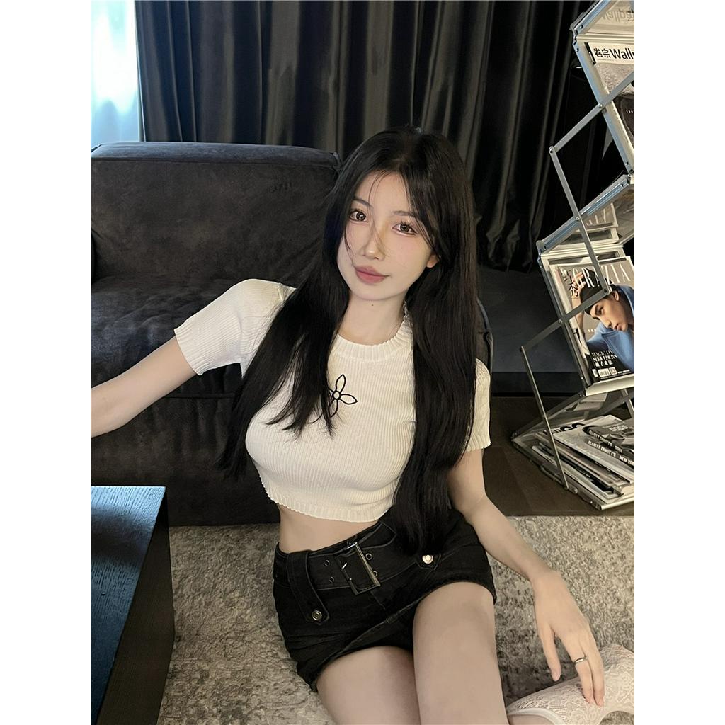 Áo Thun Dệt Kim Lửng Dáng Ôm Thời Trang Cho Nữ 61345