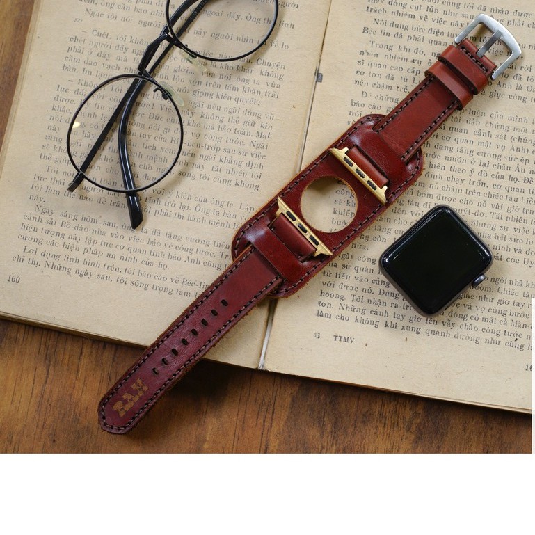 Dây apple watch da bò nâu đỏ kiểu quân đội đức kèm tấm đệm chống mồ hôi RAM Leather B2 - tặng khóa chốt và adapter