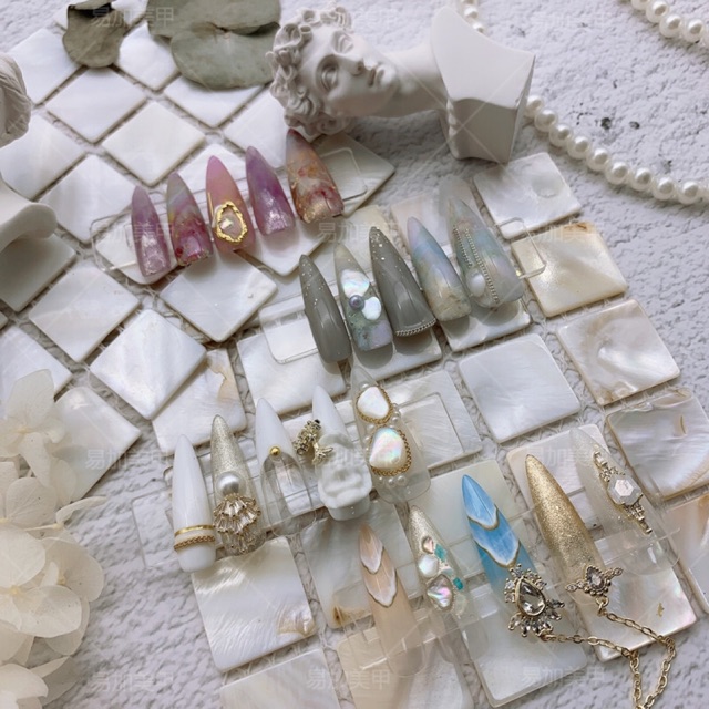 Khảm đá xà cừ dùng chụp móng nail