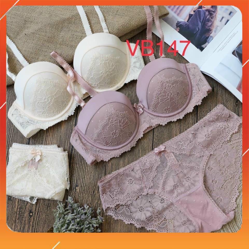 Set bộ đồ lót nữ Vick cao cấp áo có gọng cup ngang, chất liệu ren họa tiết hoa thêu, có đệm mút. Mã B21050