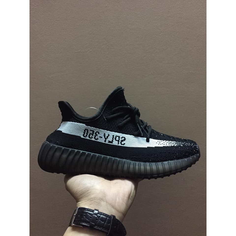 GIẦY đẹp YEEZY 350 v2 Màu đen kẻ trắng - [Full Box] giá tốt . . ; ☑ ¹ HOT * ᵍ !