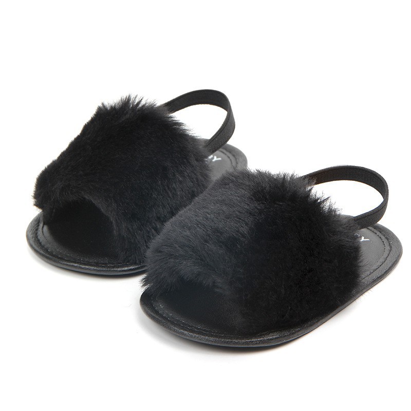 Giày sandal phối lông mềm mại cho bé