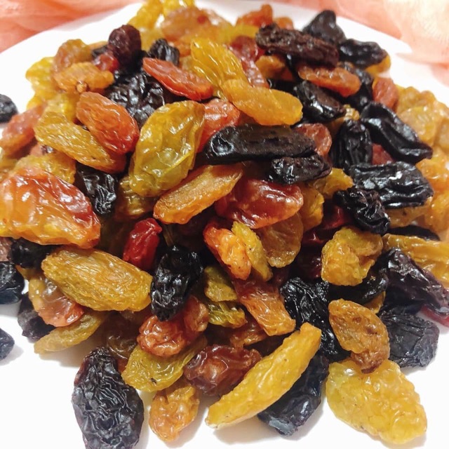Nho khô không hạt Sunview Raisins Mỹ 425g (mix 3 loại nho)