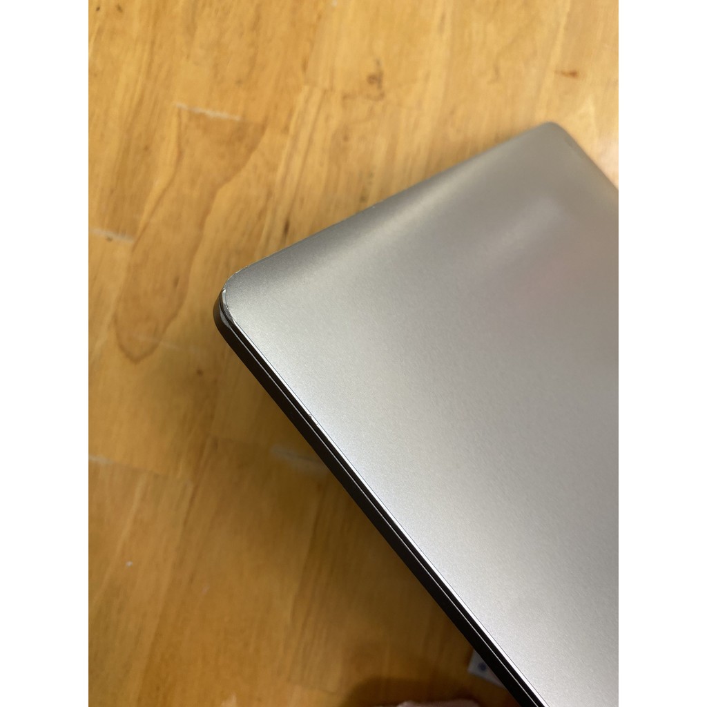 Macbook Pro 2017 MPXW2