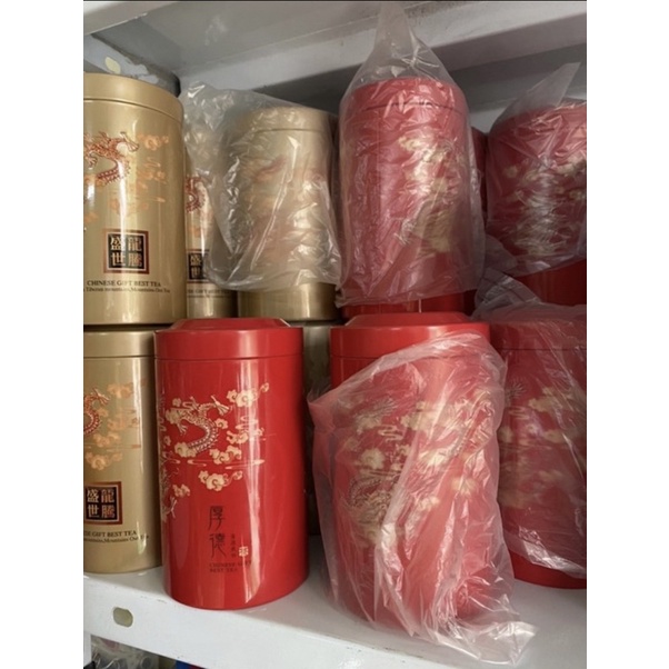 Hộp đựng chè bằng thiếc