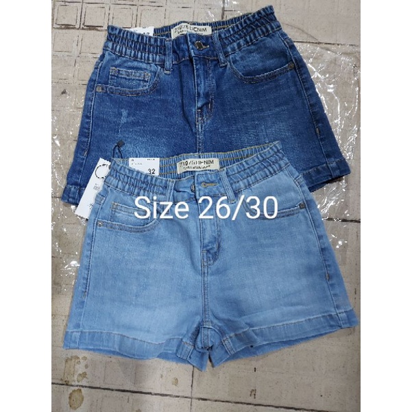 Short xước nhẹ
