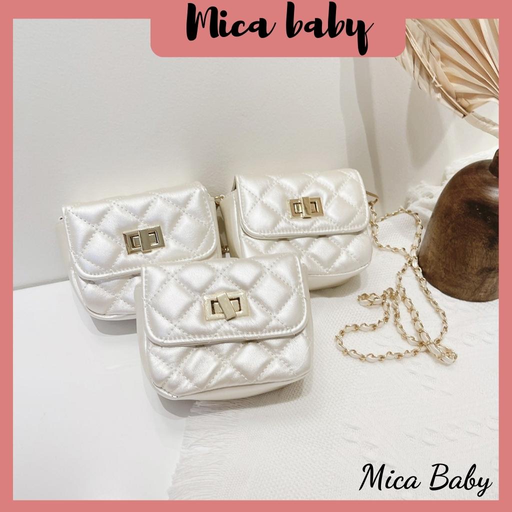 Túi xách nữ, túi đeo chéo trần trám khoa gập màu kem bạc cao cấp Mica baby TC02
