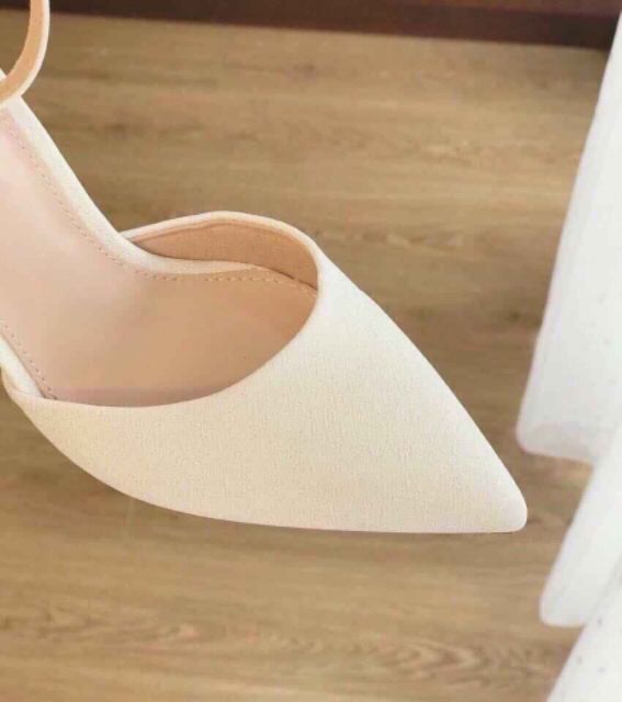 Giày cao gót phiên bản mới. Gót 7p cực đẹp. Size: 35>39