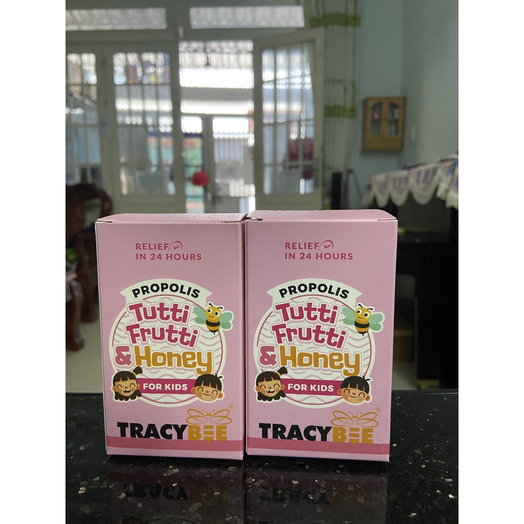 Keo Ong xanh vị trái cây dạng xịt Tracybee  giảm ho, viêm họng