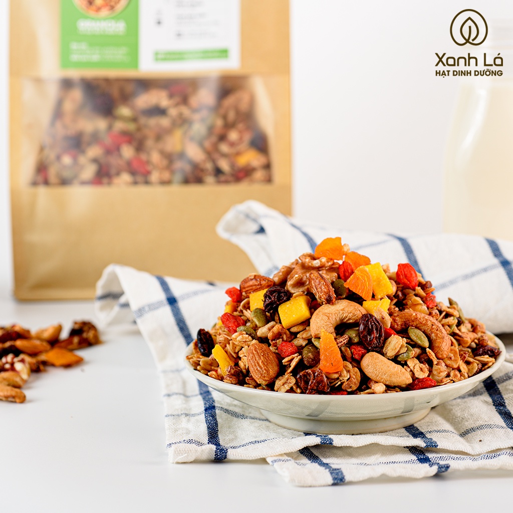 Siêu Phẩm Granola Giảm Cân Lợi Sữa XANH LÁ - Ngũ Cốc Ăn Kiêng mix 14 Hạt Và Quả Cao Cấp