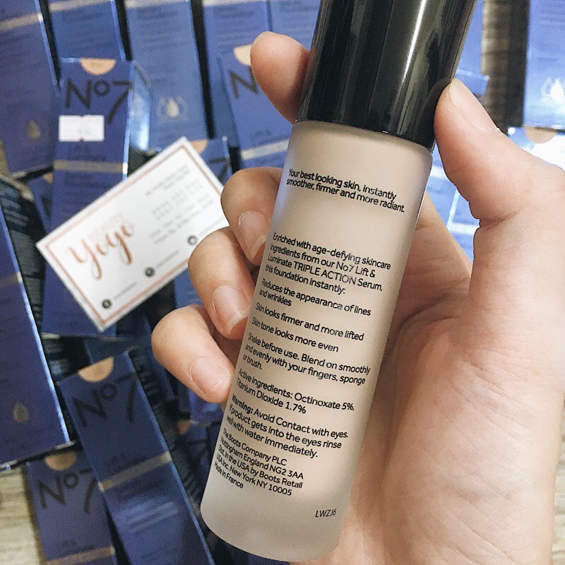 Kem nền dạng serum No7 Lift & Luminate Triple Action Serum Foundation | BigBuy360 - bigbuy360.vn