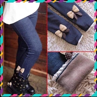  sale off 40 %: Quần lót lông giả bò đính nơ cho bé gái 10 -33kg. 